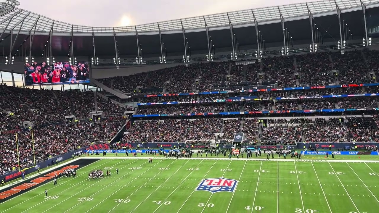 Sweet Caroline @ Tottenham Hotspur Stadium (October 13, 2024)