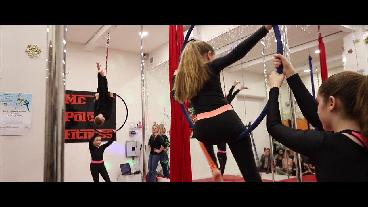 Show de Group Enfantes Dance Aerienne !Tissu et cerceau a&eacute;rienne !!