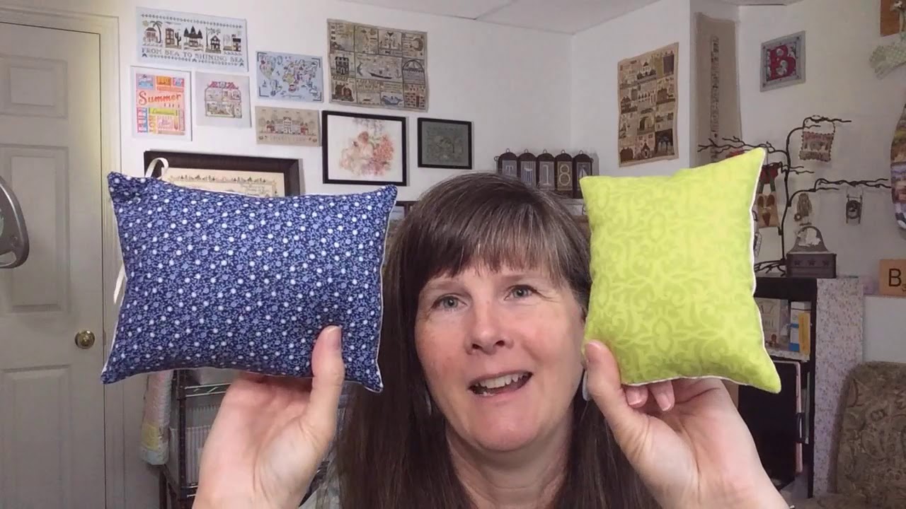 Flosstube #58--4 Finishes, WIP progress, & Wee Village!!