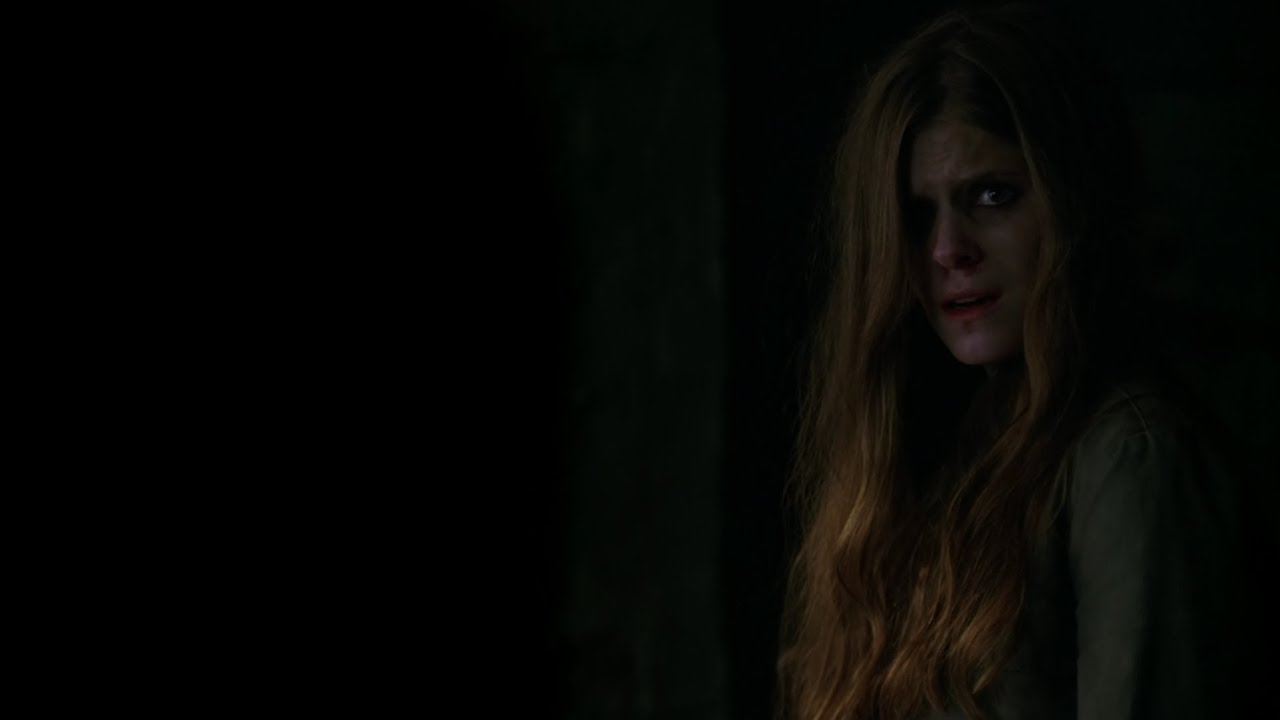American Horror Story: Murder House, Halloween Pt. 1 - Hayden comes back to life.