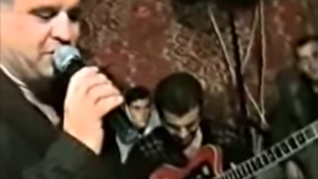 Elman Namazoglu Tacir Sahmalioglu neden saclarin beyazlasmis arkadas