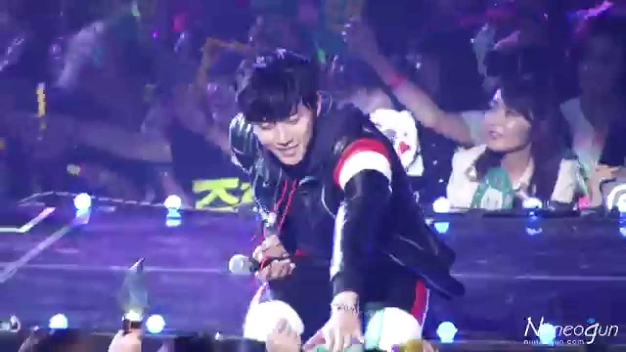 [오늘 같은 밤] 141003-04 2PM WORLD TOUR 'GO CRAZY'_준호직캠_By Nuneogun