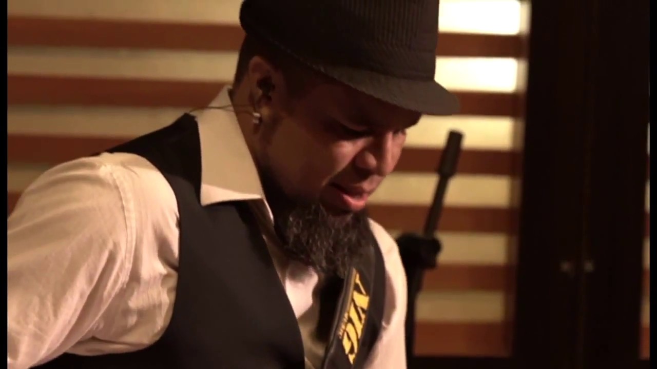 Cacau Santos - SpokFrevo  from DVD Vertentes 02