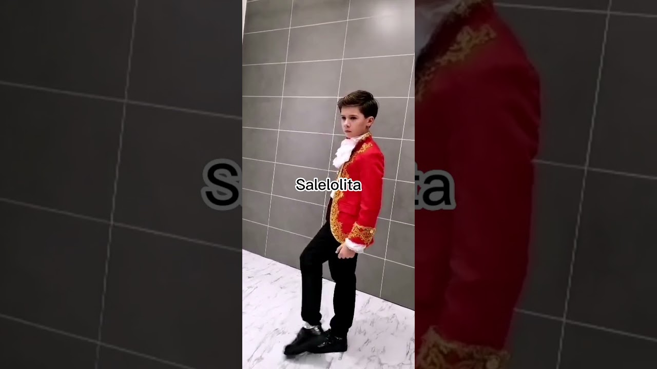 Fashion Retro Court Children Boys Suits  Embroidery Performance Prince Charming Cosplay Kids Suits