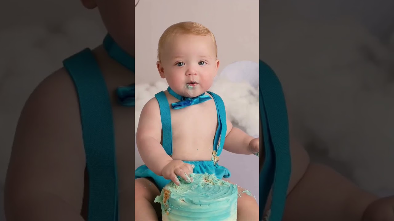 one of my favourite cake smash sessions to date. This little guy was amazing! #cakesmash