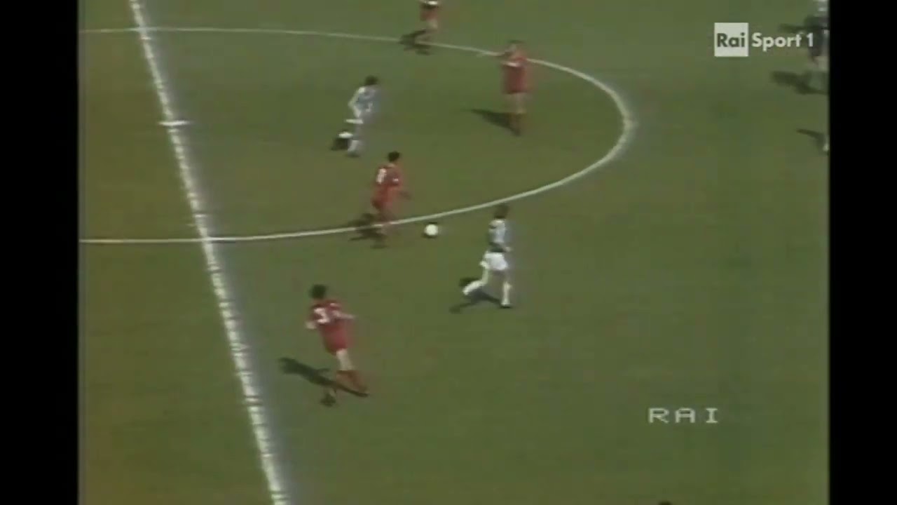 Toninho Cerezo vs FC Juventus (Home) - Serie A 1983/84