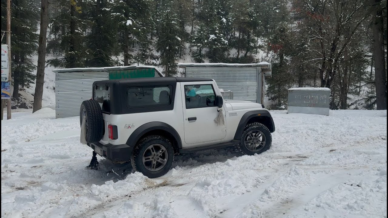 Snowfall in Shimla and Driving Mahindra Thar in snow. Tutorial and some Tips on 4X4 vehicles.