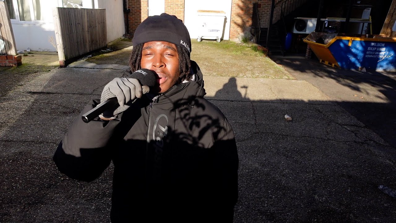 BE BOLD ON THE ROAD 🛣️🚸