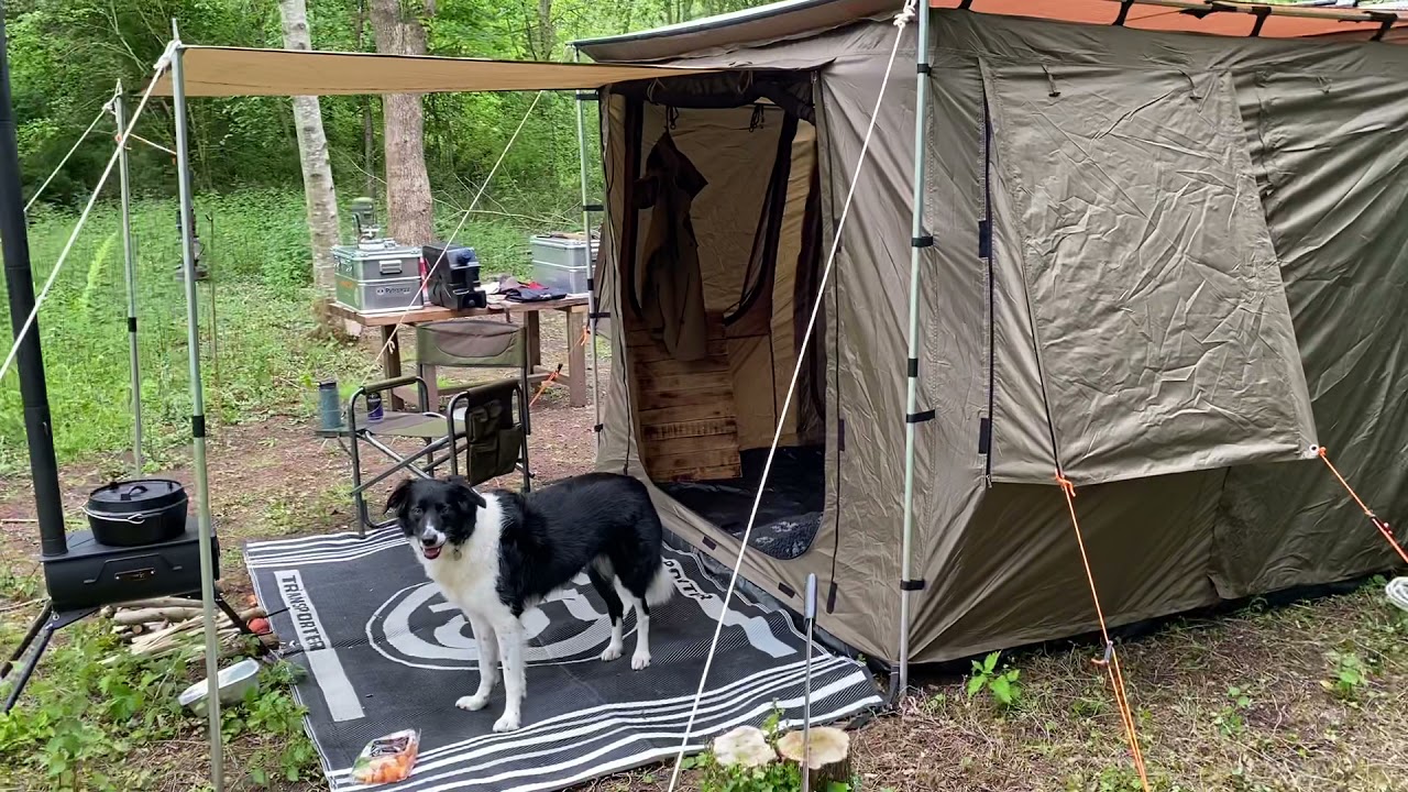 Darche Eclipse 2525 Awning room. T5 Swamper Van camping.