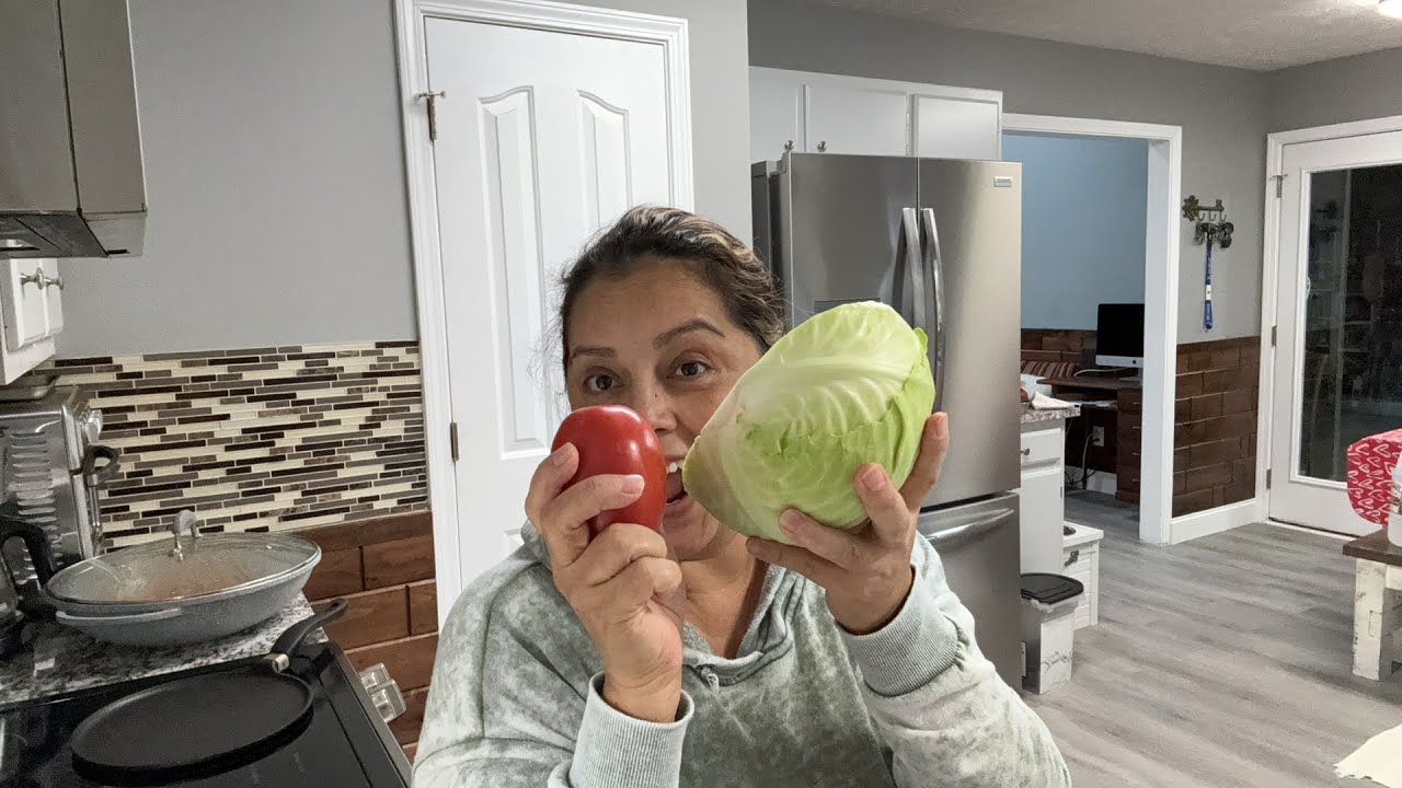 El Rafa quiere ensalada para acompañar las pupusas