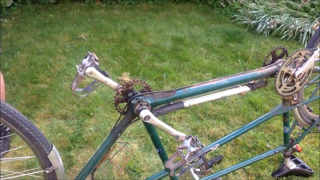 How to tighten a tandem chain using the eccentric bottom bracket