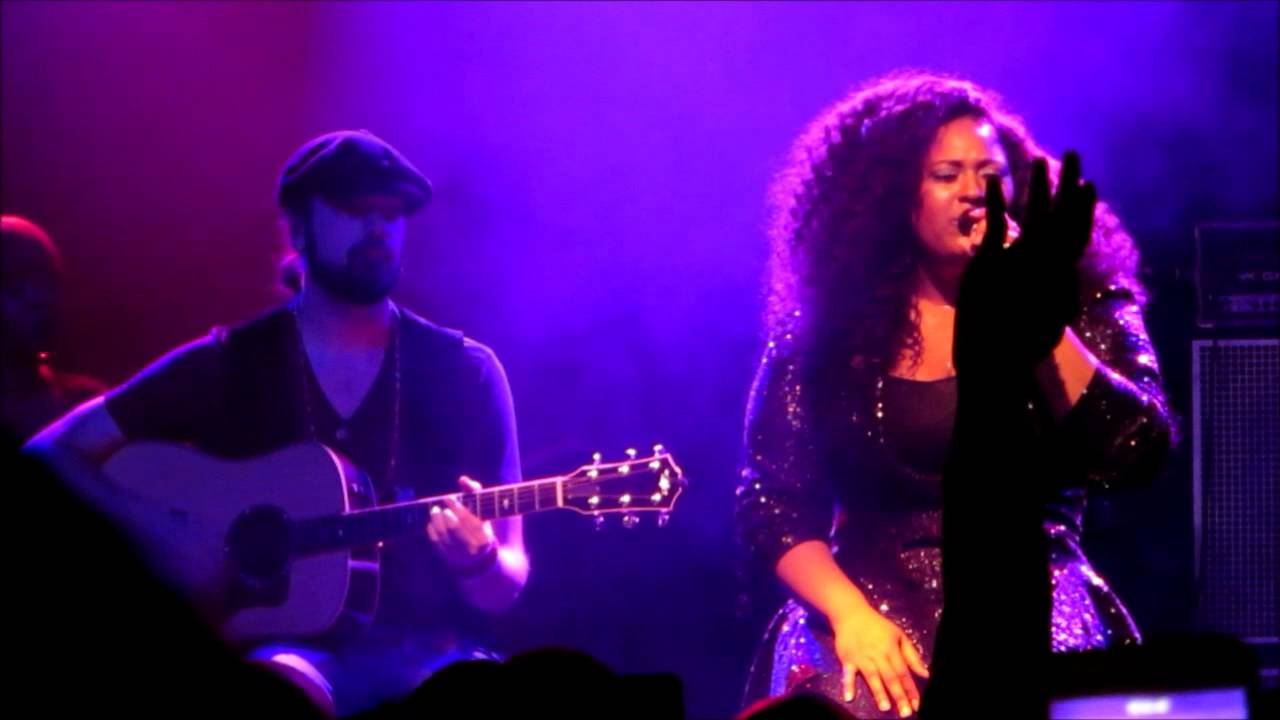 Jazmine Sullivan: 