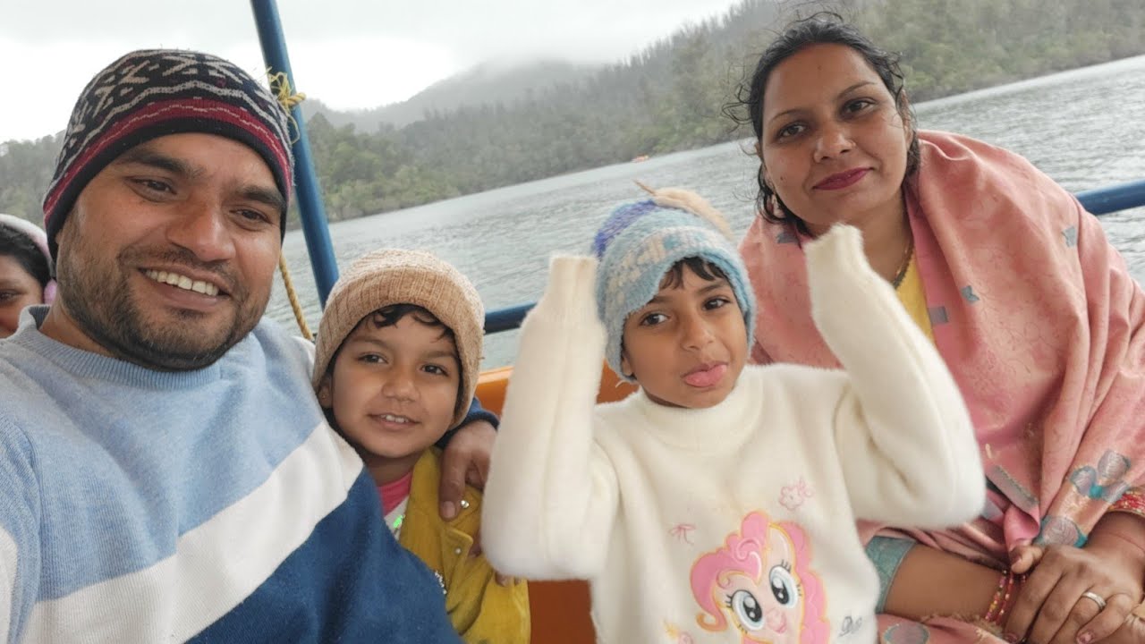 Lake me boating kr ke khoob mzaa aaya 😍#tourists place in ooty