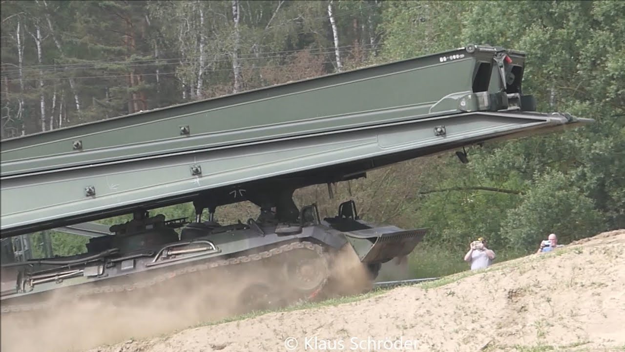 Panzerschnellbrücke Biber PzPiBtl 803