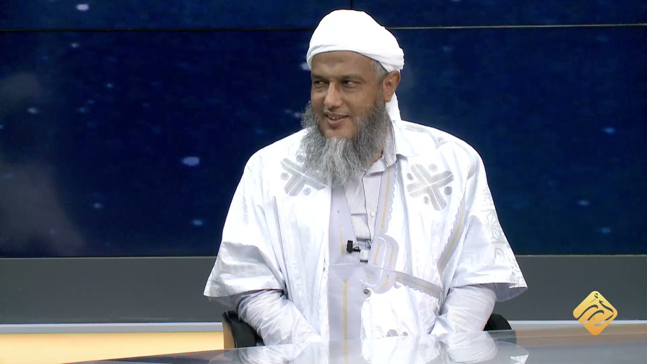 من عجائب قصص طول ساعات الصيام في السفر بالطائرة .. الشيخ محمد الحسن الددو | معالم