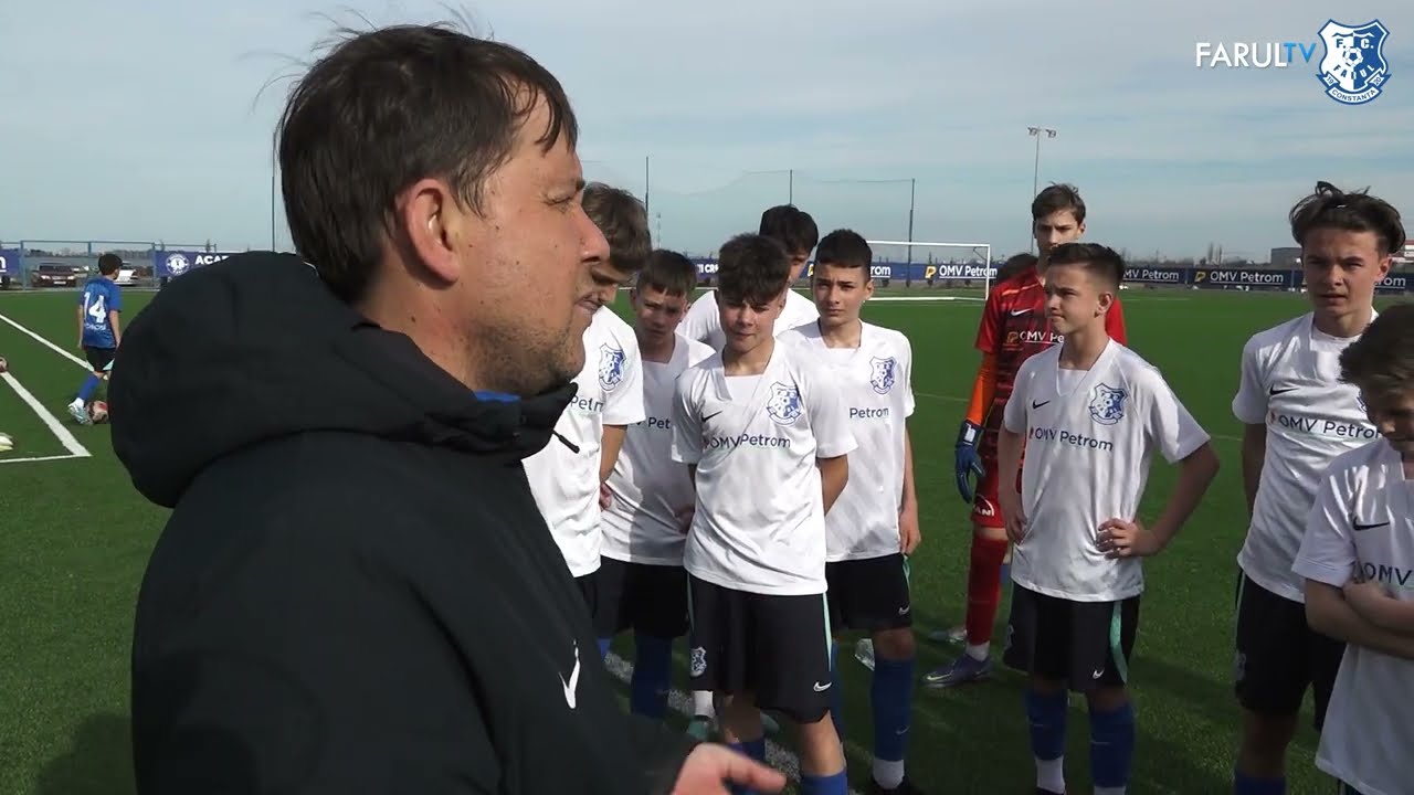 ACADEMIA CAMPIONILOR - Grupa 2010 de la Academia Hagi, la primele partide în sistem 11 la 11