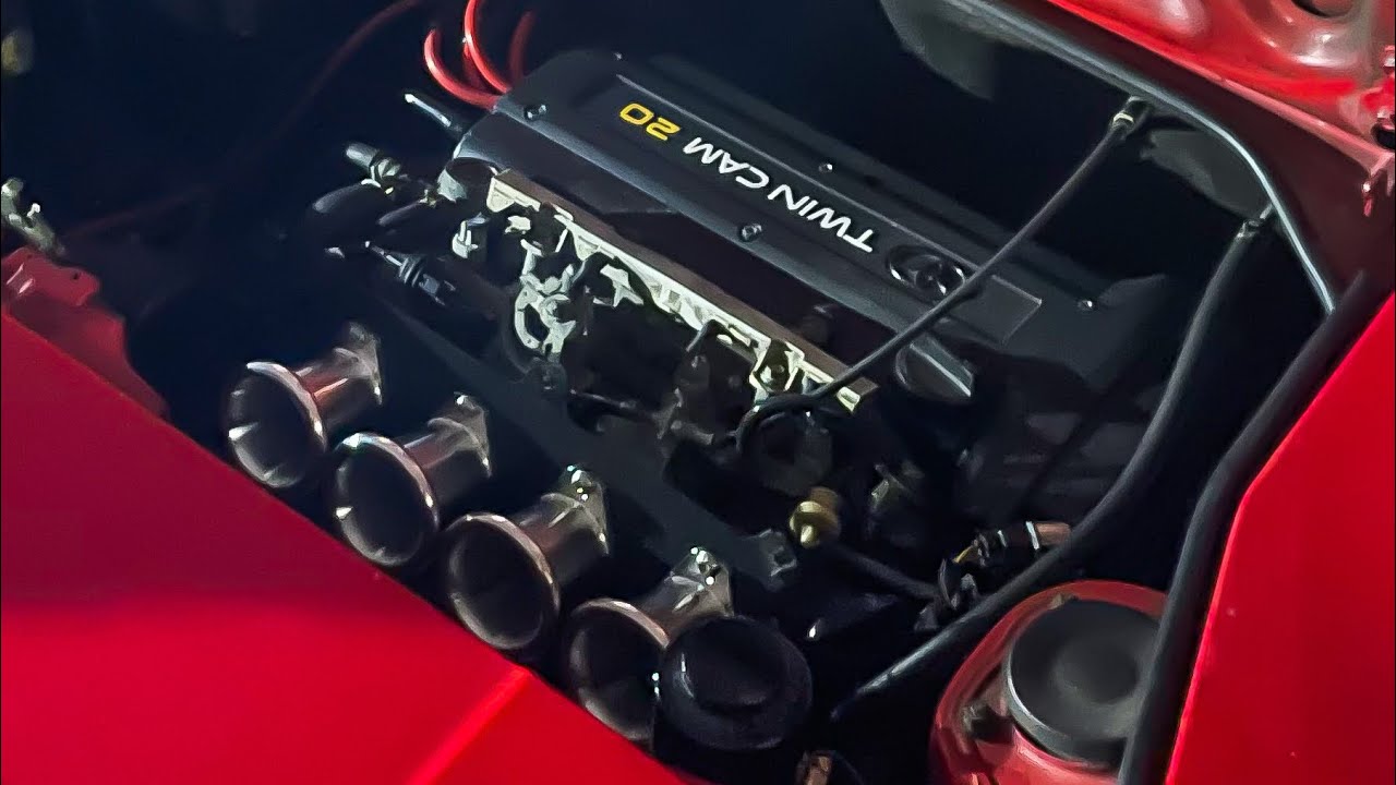 4AGE 20 valve blacktop swapped MR2 screams to 8,000rpm!!!