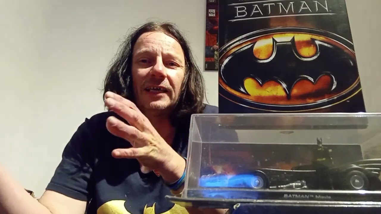 957 -  💛Batmobile Tim Burton💛 1989 + Keaton Batman & Flash - Gold Label - McFarlane