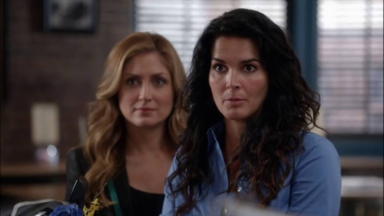 Mrs. & Mrs. Doctor-Detective #21 (Jane/Maura)