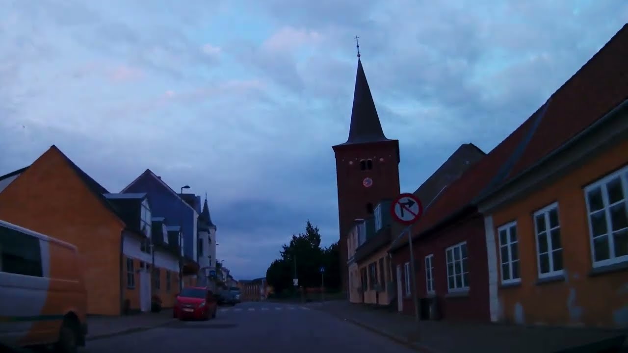 Does this danish town look pretty in pink (?) / Sakskøbing