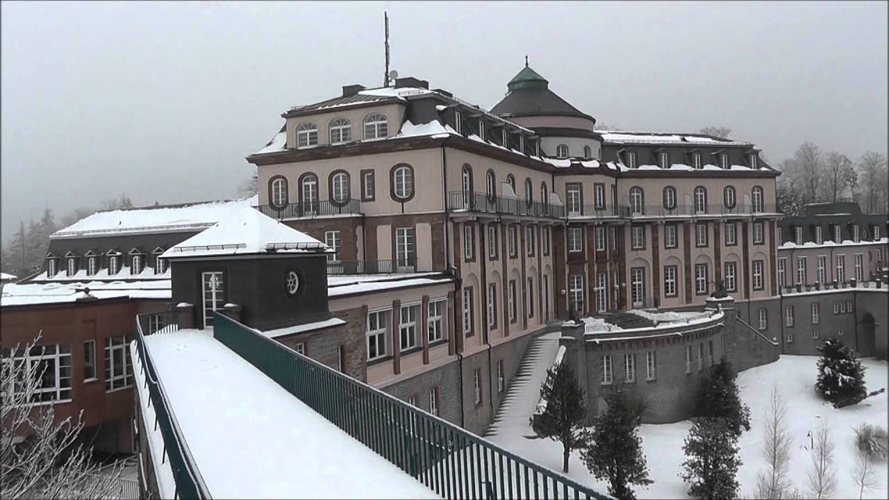 Bühlertal Schloß Bühlerhöhe im Winter am 25.01.2013