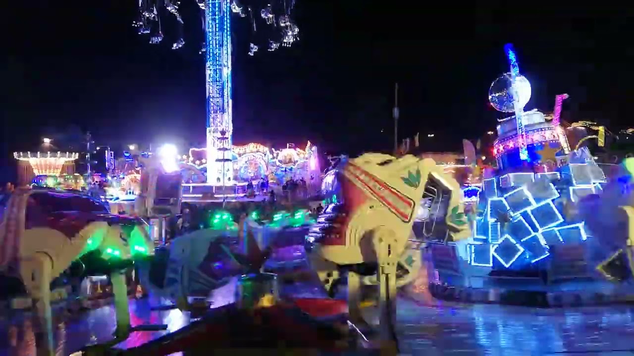 Shake & Roll [R5 - Mondial Rides] Schäfer - Kirmes am Rhein 2022 Düsseldorf