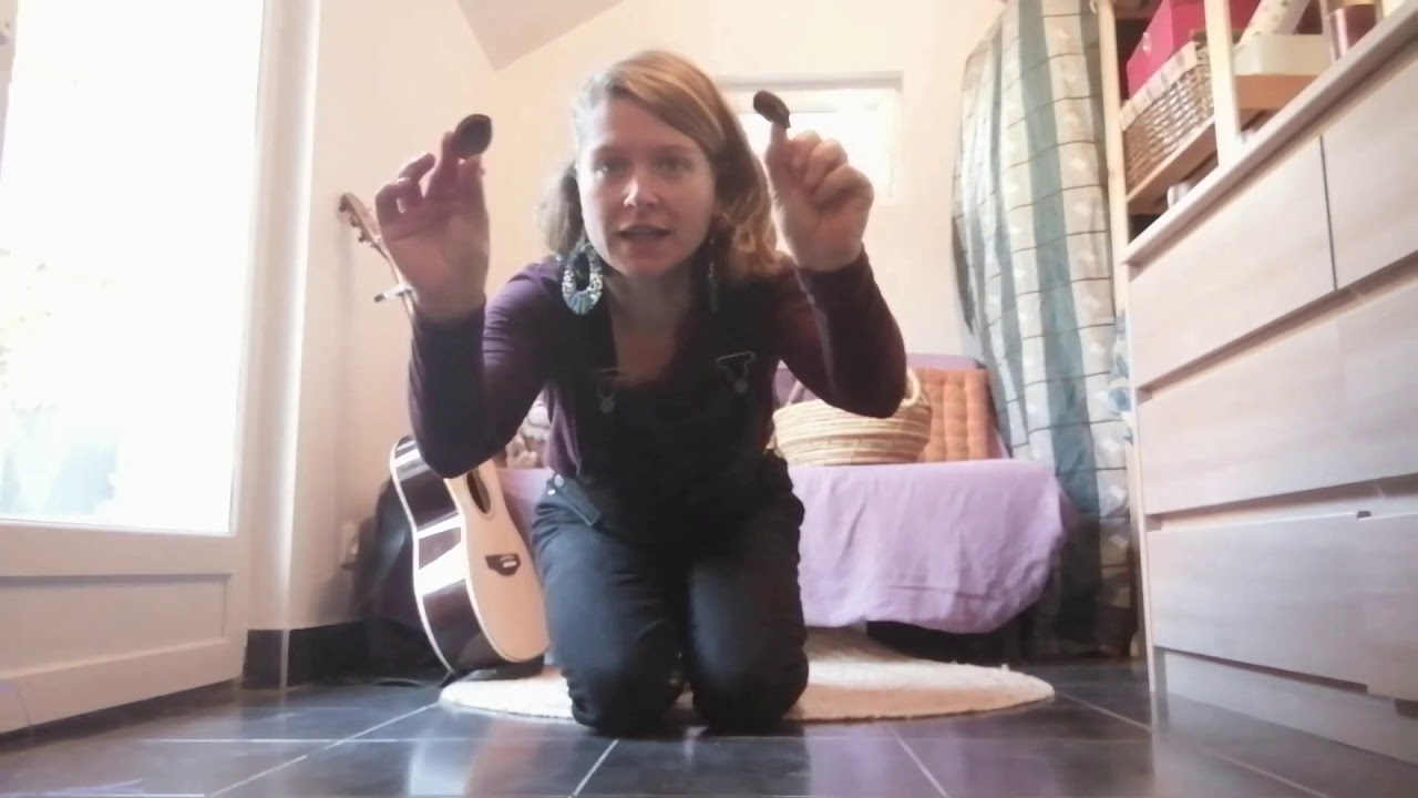 Eveil musical et corporel - 0-6 ans - L'automne chez ma grand mère...