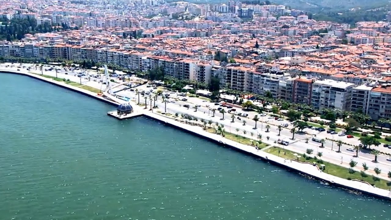 İzmir Güzelyalı Sahili