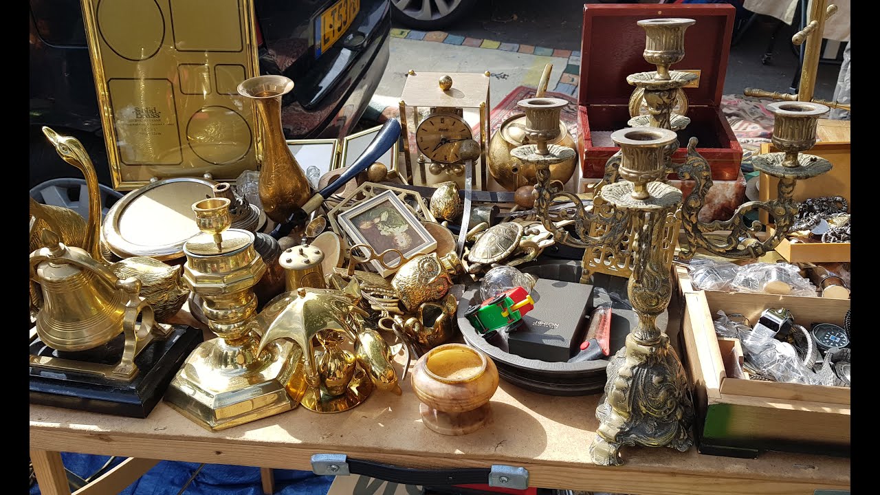 Барахолка Килбурн, серебряные ложки. Завалявшиеся видео