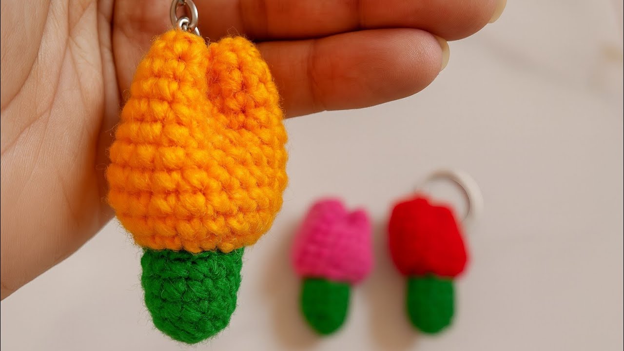 Crochet Tulip Keychain | Easy Mini Flower Keychain Tutorial for Beginners