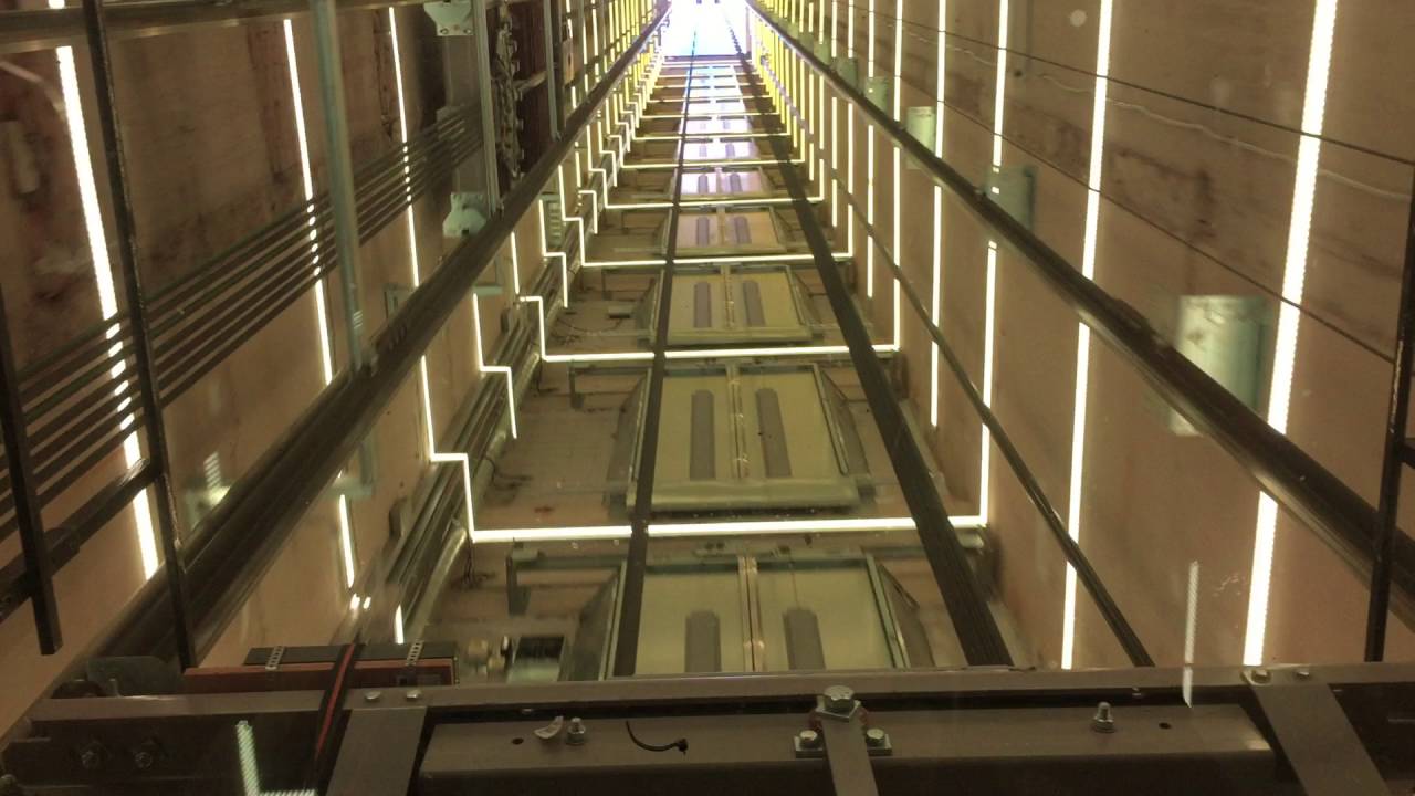Adam Tower 2016 Elevator