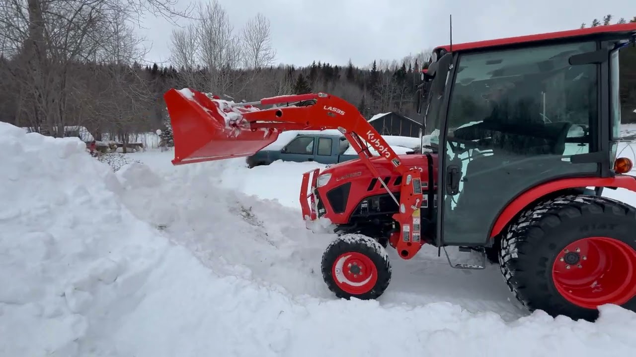 kubota lx2620 cab  R14 tire