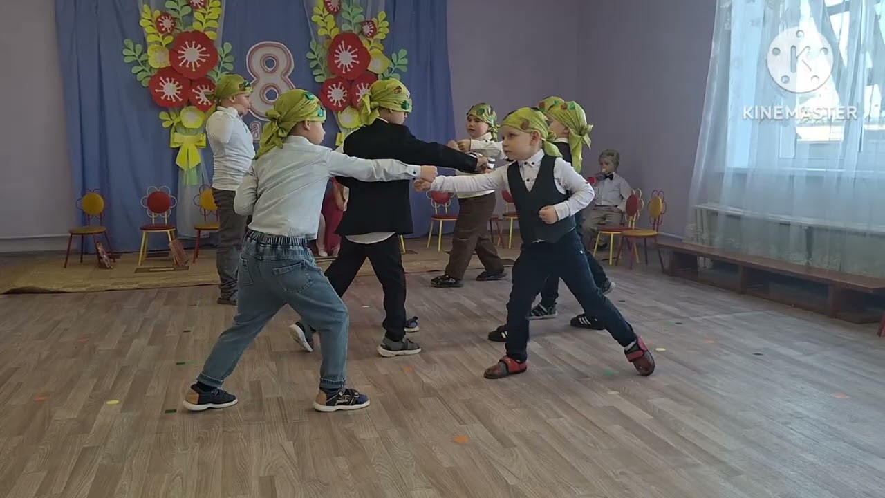 Танцуем для мам!