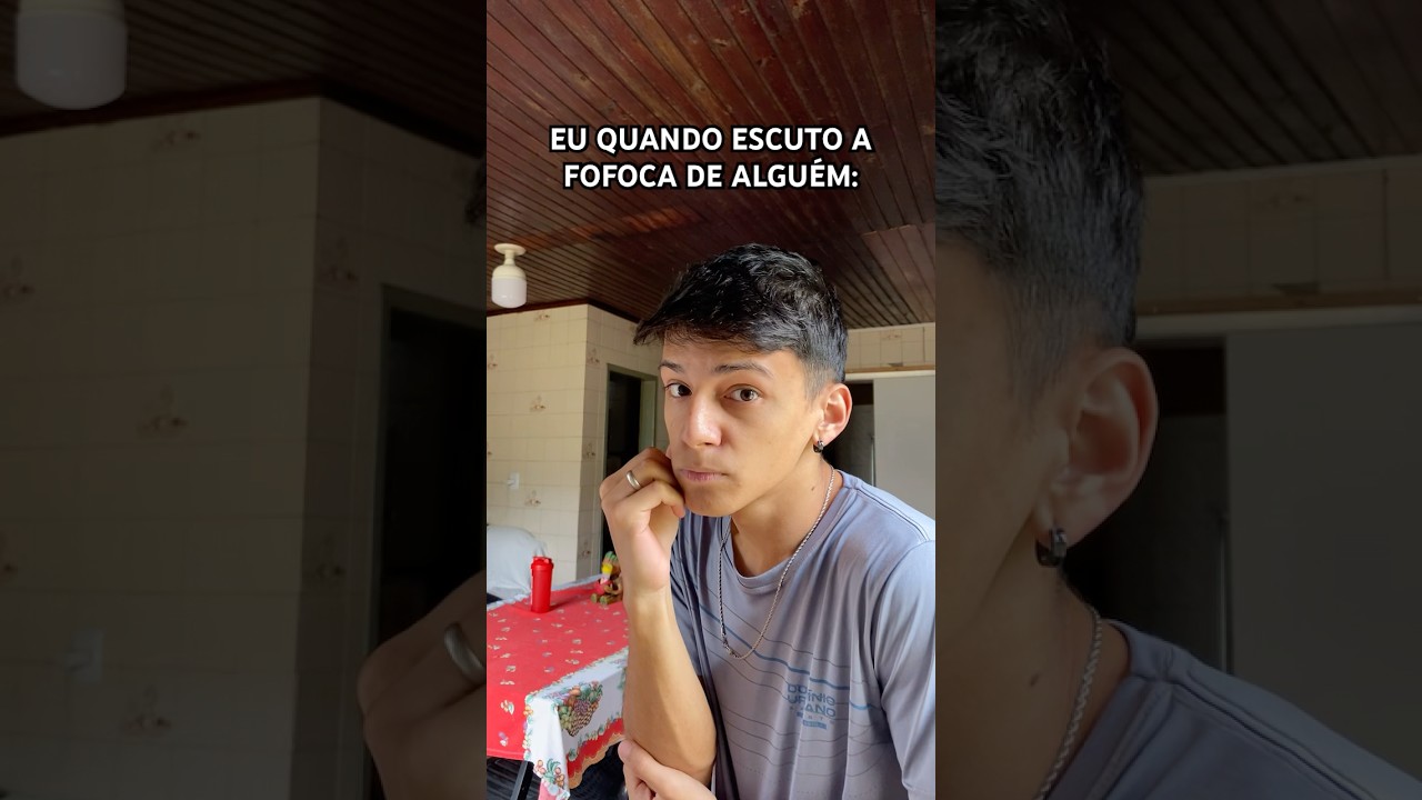 VOC&Ecirc;S GOSTAM DE FOFOCAS? 😂 #fofoca #noticia #humor #comedia #viral #amigos #escola #shorts