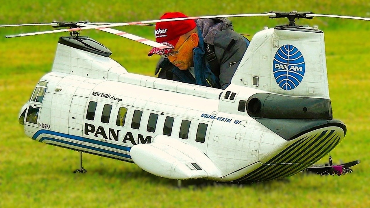 SWITZERLAND'S MOST VERSATILE RC AIR SHOW SPECTACLE - LOORHOLZ FLUGTAGE 2025