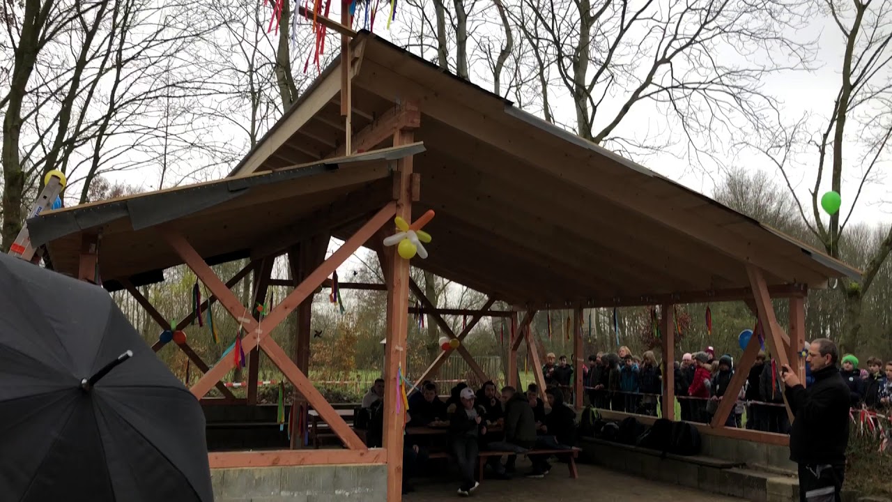 Richtfest am Pavillon der Grundschule Lüchow