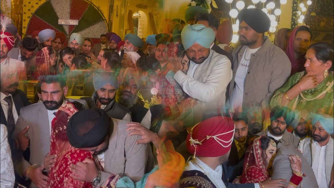 ਕੁੜੀ ਦੀ ਵਿਦਾਈ❤️ਸਾਰੇ ਪਰਿਵਾਰ ਦੇ ਹੰਜੂ ਦੇਖੇ ਨੀ ਜਾਂਦੇ ❤️🥹#malwaigidha