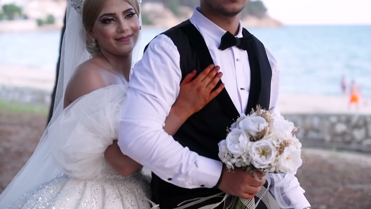 Medine & Sevgi Dugun 1