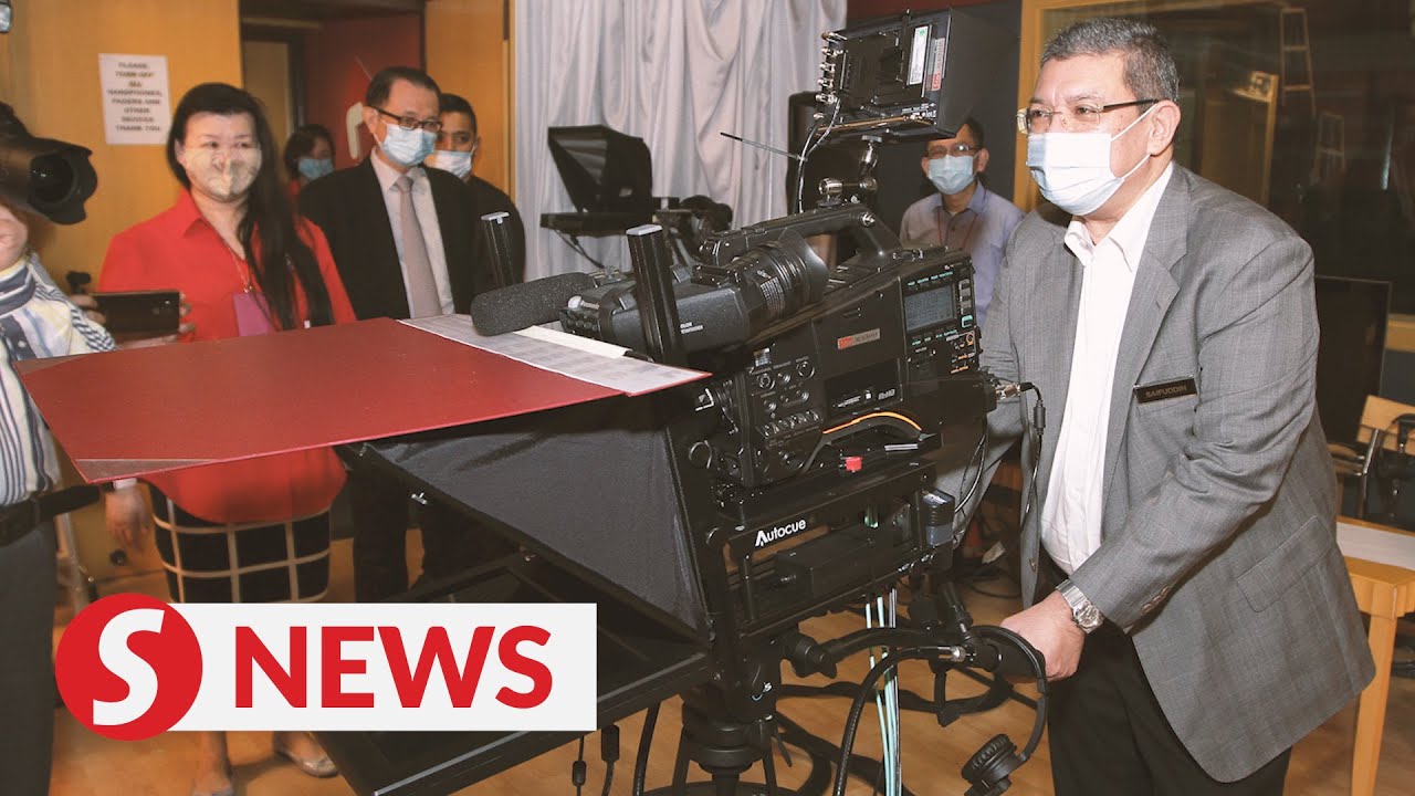 Communications Minister: Tax incentives on the table to support media industry