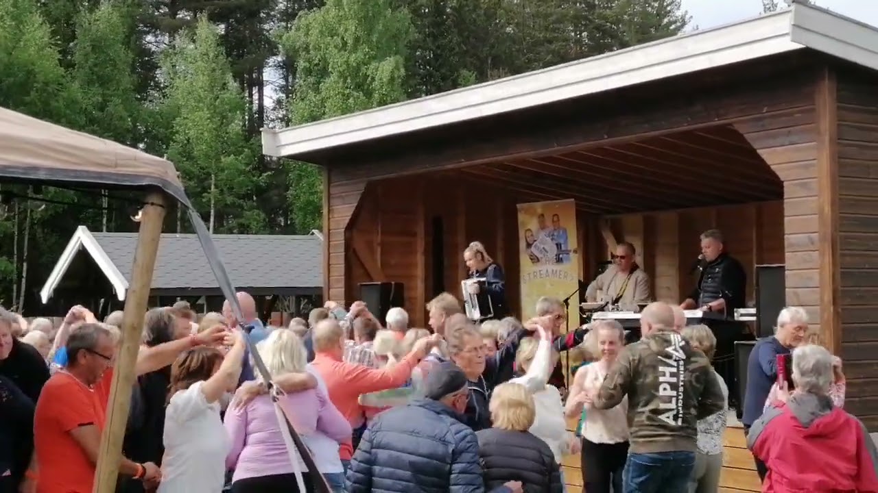 Rita Fotland Bøe Kåre Bøe. Mr Ray. The Streamers. Savner deg snuske. Live