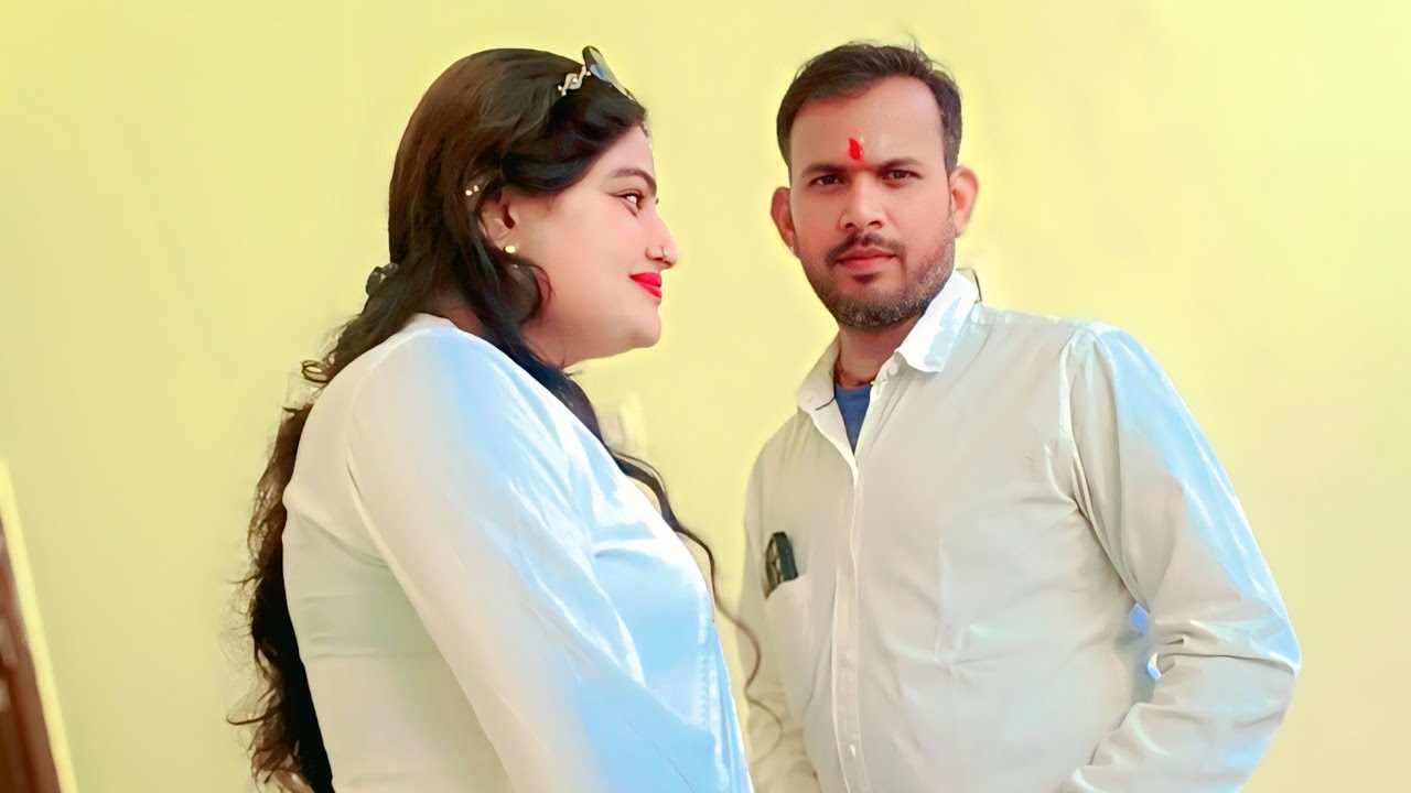 Deewani radhe ki  is live Good नाइट