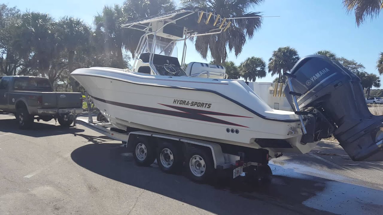 Used 2002 Hydra-Sports 2596 Vector