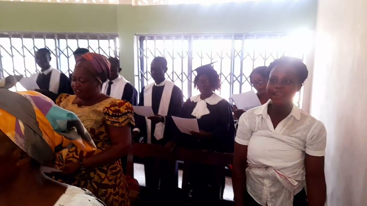 Okristoni ko perf'd by Jamasi SDA church Choir- Osei Boateng