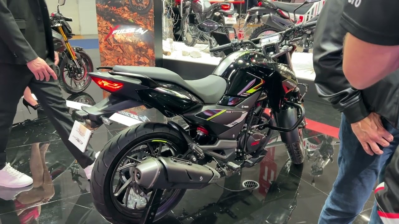 HERO HUNK 150 XTEC 2024 WALKAROUND - EICMA 2023