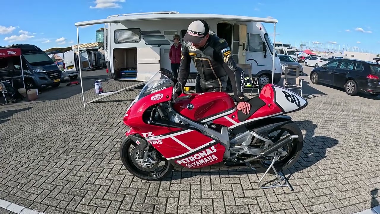 Yamaha TZ250 5KE4 - Legendary Two-Stroke Race Machine!