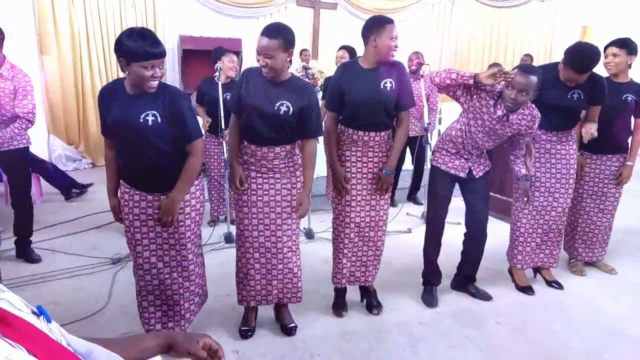 DANCE LIKE YOU NEVER DANCE BEFORE  (AMANI CHOIR ST.PAULS UKONGA) PJ HIMSELF '