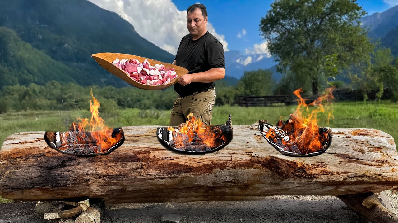 Um Tronco Gigante para Cozinhar 3 Refeições Incríveis ao Mesmo Tempo!🍖🔥