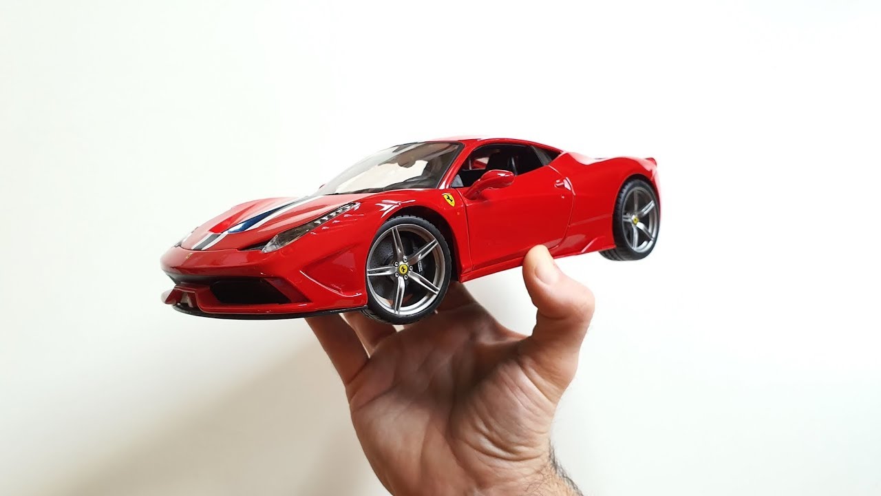 FERRARI 458 SPECIALE 1:18 BBURAGO