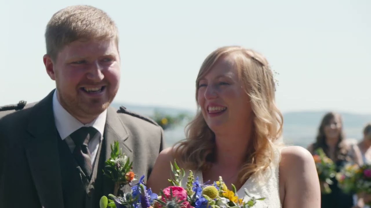 Amy & Scott Wedding Highlights | Guardswell Farm | Perthshire