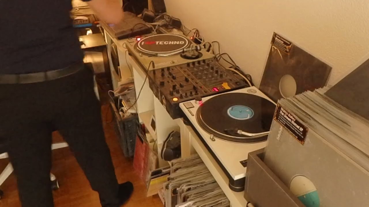 Techno Vinyl Practice Finish the Box 3.1